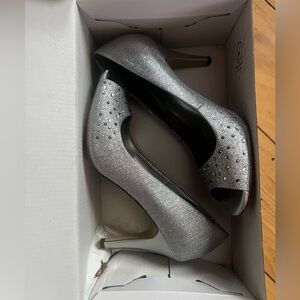 Elegant Silver Peep-Toe Heels